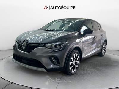 Renault Captur II 2019 1.6 E-Tech full hybrid Techno 145cv auto Nero usata Roma