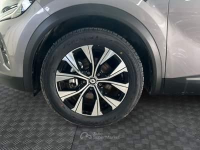 Renault Captur II 2019 1.6 E-Tech full hybrid Techno 145cv auto Nero usata Roma