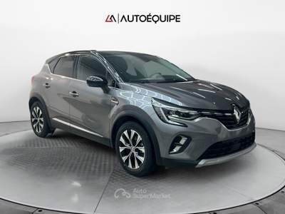 Renault Captur II 2019 1.6 E-Tech full hybrid Techno 145cv auto Nero usata Roma