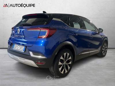 Renault Captur II 2019 1.6 E-Tech full hybrid Techno 145cv auto Blu/Azzurro usata Roma