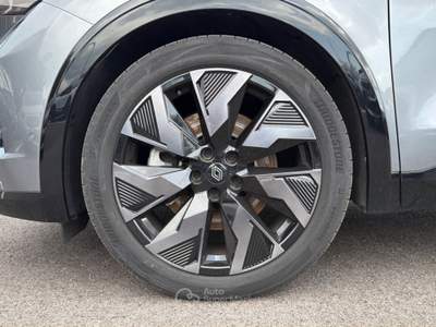 Renault Rafale 1.2 e-Tech full hybrid esprit Alpine 200cv auto Grigio usata Roma