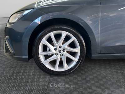 Seat Ibiza V 2017 1.0 ecotsi FR 95cv Grigio usata Roma