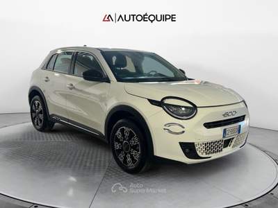 Fiat 600 IV 2023 1.2 hybrid Pop 145cv auto Bianco usata Roma
