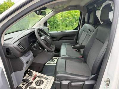 Toyota Proace Motore con 10.000 km Bianco usata Banchette