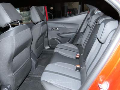 Peugeot 2008 PureTech 100 Allure Pack S/S Rosso usata Brunico