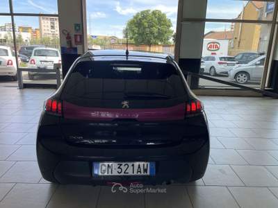 Peugeot 208 208 1.2 puretech Active Pack - Nessun vincolo - Nero usata COLOGNO MONZESE