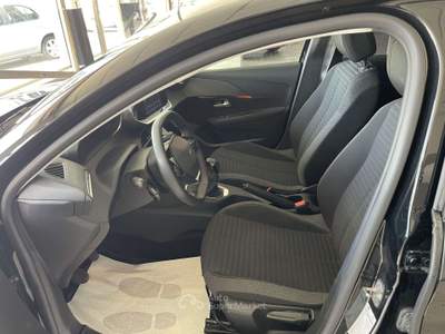 Peugeot 208 208 1.2 puretech Active Pack - Nessun vincolo - Nero usata COLOGNO MONZESE