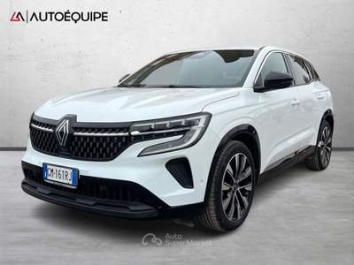 Renault Austral 2023 1.2 E-Tech full hybrid Techno 200cv auto Bianco usata Roma