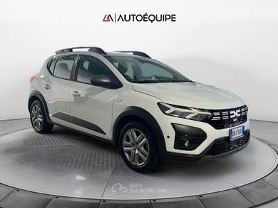 Dacia Sandero Stepway III 2021 Stepway 1.0 tce Comfort Eco-g 100cv Bianco usata Roma
