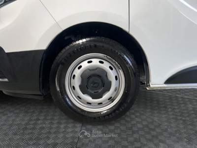 Renault Trafic IV 27 2022 T27 2.0 dci 150cv energy L1H1 Start my23 Bianco usata Roma