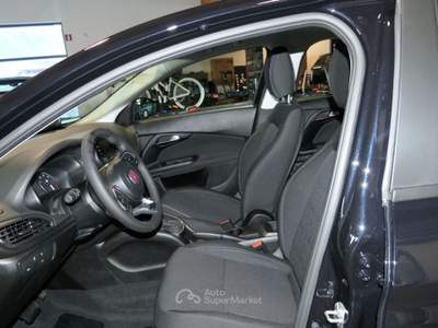 Fiat Tipo 1.5 Hybrid DCT 5 porte Nero usata Brunico