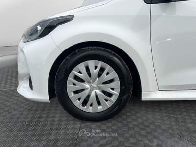 Toyota Yaris IV 2020 1.5h Active Bianco usata Roma