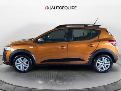 Dacia Sandero Stepway III 2021 Stepway 1.0 tce Comfort Eco-g 100cv Arancione usata Roma