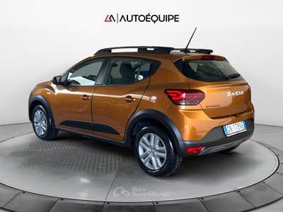 Dacia Sandero Stepway III 2021 Stepway 1.0 tce Comfort Eco-g 100cv Arancione usata Roma