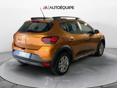 Dacia Sandero Stepway III 2021 Stepway 1.0 tce Comfort Eco-g 100cv Arancione usata Roma