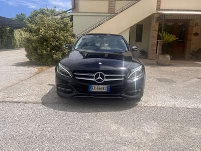 Mercedes-Benz Classe C Classe C-W205 2014 Berlina d (bt) Sport auto Nero usata Castellalto