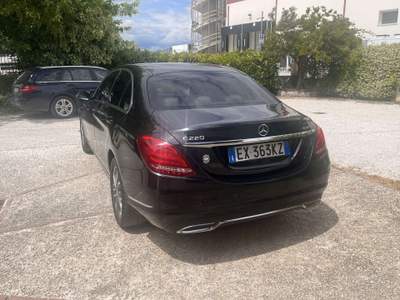 Mercedes-Benz Classe C Classe C-W205 2014 Berlina d (bt) Sport auto Nero usata Castellalto