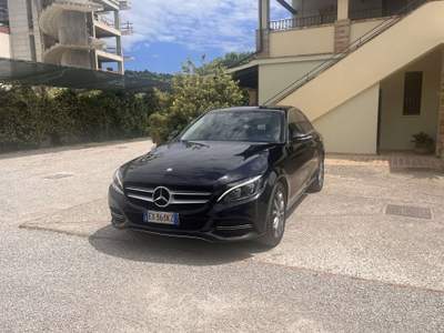 Mercedes-Benz Classe C Classe C-W205 2014 Berlina d (bt) Sport auto Nero usata Castellalto