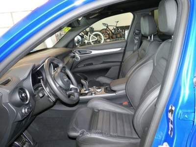 Alfa Romeo Stelvio 2.0 Turbo 280 CV AT8 Q4 Veloce Blu/Azzurro usata Brunico