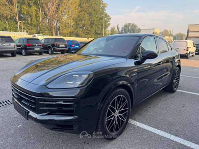 Porsche Cayenne Cayenne Coupe 3.0 e-hybrid Coupe Iva esposta/Bose/Tetto/Cam 360/Gancio traino/Pasm/scarichi sportivi/ Nero usata Cremona