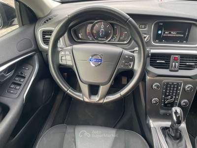 Volvo V40 V40 D2 Geartronic Kinetic Blu/Azzurro usata Cittadella