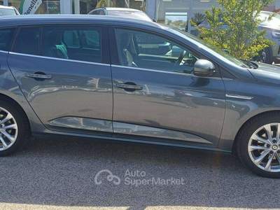 Renault Mégane Megane IV 2016 Sporter Sporter 1.5 dci energy intens 110cv Grigio usata Velletri