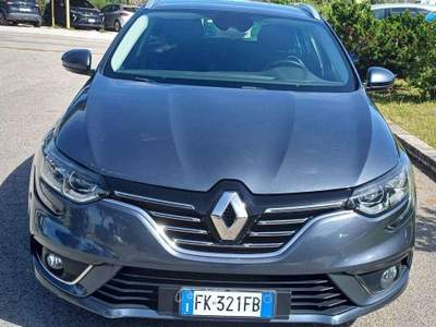 Renault Mégane Megane IV 2016 Sporter Sporter 1.5 dci energy intens 110cv Grigio usata Velletri