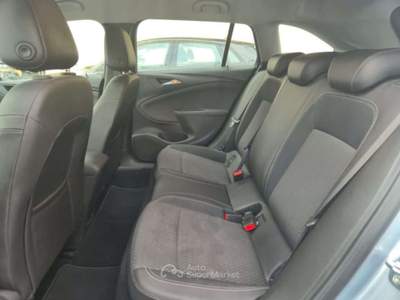 Opel Astra 1.6 CDTi 110CV Start&Stop Sports Tourer Innovation Argento usata Sesto San Giovanni