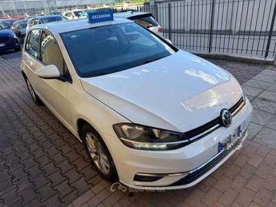 Volkswagen Golf 1.6 TDI 110 CV DSG 5p. Business BlueMotion Technol Bianco usata Sesto San Giovanni