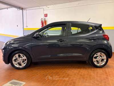 Hyundai i10 hyundai i10 tech x neopatentati 12mesi digaranzia Blu/Azzurro usata Sesto San Giovanni