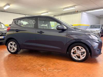 Hyundai i10 hyundai i10 tech x neopatentati 12mesi digaranzia Blu/Azzurro usata Sesto San Giovanni