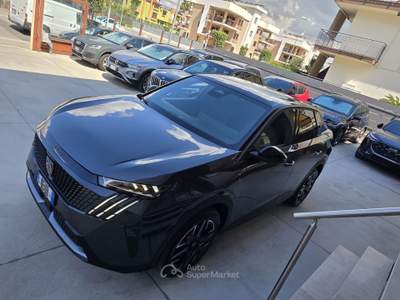 Peugeot 3008 Plug-in Hybrid 195 e-DCS7 GT Grigio usata Brusciano