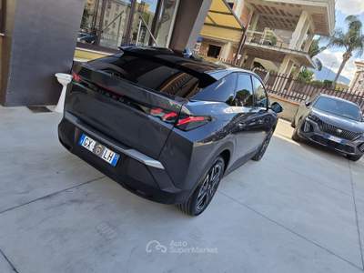 Peugeot 3008 Plug-in Hybrid 195 e-DCS7 GT Grigio usata Brusciano