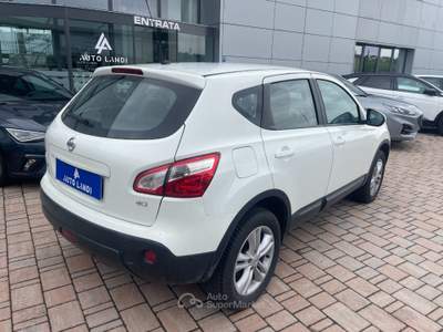 Nissan Qashqai 1.5 dci Visia Dpf FL Bianco usata Sarego