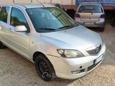 Mazda 2 1.2 16V 5p. Cub Grigio usata SAN MARTINO SICCOMARIO