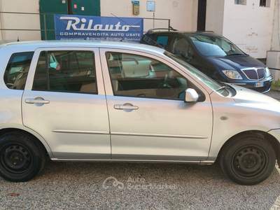 Mazda 2 1.2 16V 5p. Cub Grigio usata SAN MARTINO SICCOMARIO