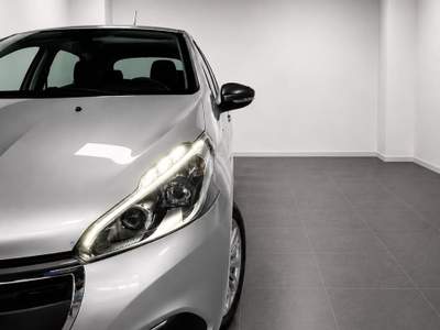 Peugeot 208 5 porte Allure Grigio usata ROVIGO
