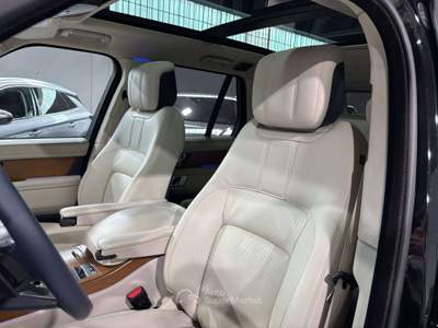 Land Rover Range Rover Range Rover 3.0d i6 mhev Westminster 249cv auto Nero usata Luzzara