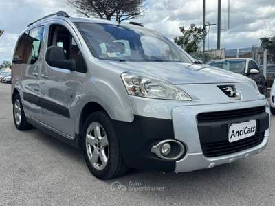 Peugeot Partner Partner Tepee 1.6 hdi Outdoor  Argento usata San Giuseppe Vesuviano