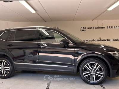 Volkswagen Tiguan Allspace 2.0 TDI SCR Elegance DSG  7 POSTI Nero usata Galbiate