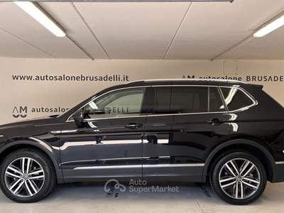 Volkswagen Tiguan Allspace 2.0 TDI SCR Elegance DSG  7 POSTI Nero usata Galbiate