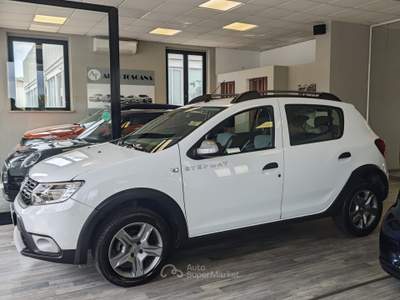 Dacia Sandero Stepway 1.5 Blue dCi 95 CV Comfort Bianco usata Montecatini-Terme