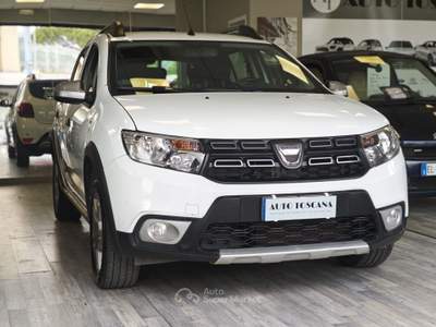 Dacia Sandero Stepway 1.5 Blue dCi 95 CV Comfort Bianco usata Montecatini-Terme