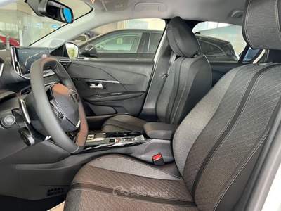 Peugeot 208 Allure Hybrid 110 e-DCS6 auto Grigio usata Sarzana
