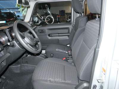 Suzuki Jimny 1.5 Top AllGrip 4WD auto 5 PORTE  Grigio usata Brunico