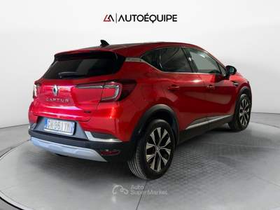 Renault Captur II 2019 1.6 E-Tech full hybrid Techno 145cv auto Rosso usata Roma