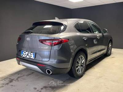 Alfa Romeo Stelvio 2.2 Turbodiesel 190 CV AT8 Q4 Business PROMO Grigio usata Este