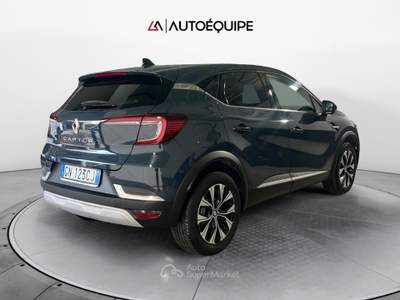 Renault Captur II 2019 1.0 tce Intens Gpl 100cv my21 Blu/Azzurro usata Roma