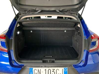Renault Captur II 2019 1.6 E-Tech hybrid Techno Fast Track 145cv auto Blu/Azzurro usata Roma