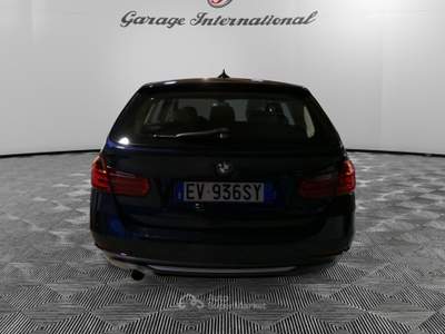 BMW Serie 3 320d 320d xDrive Luxury Touring Blu/Azzurro usata Brunico